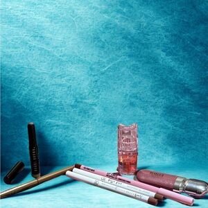 Lippie and eye bundle